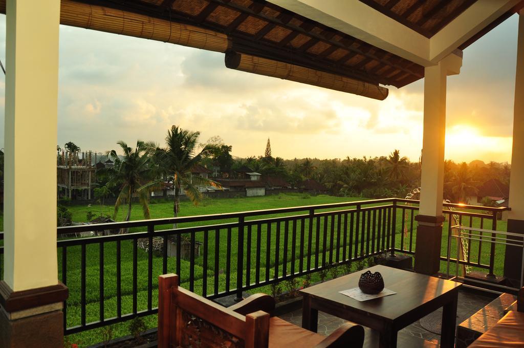 Three Dewi's Guest House Ubud Exterior foto