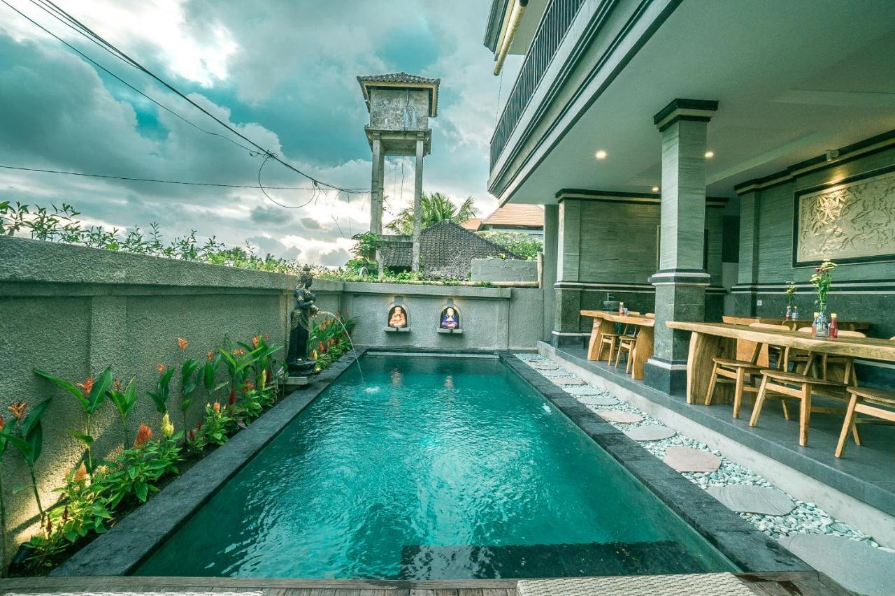 Three Dewi's Guest House Ubud Exterior foto